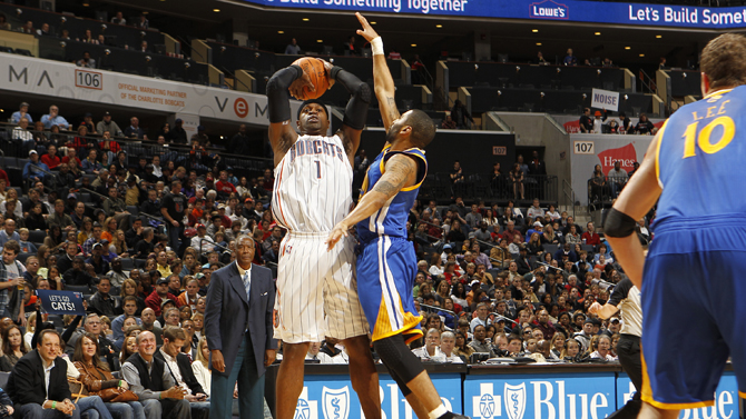 他的拿球和 他的拿球和